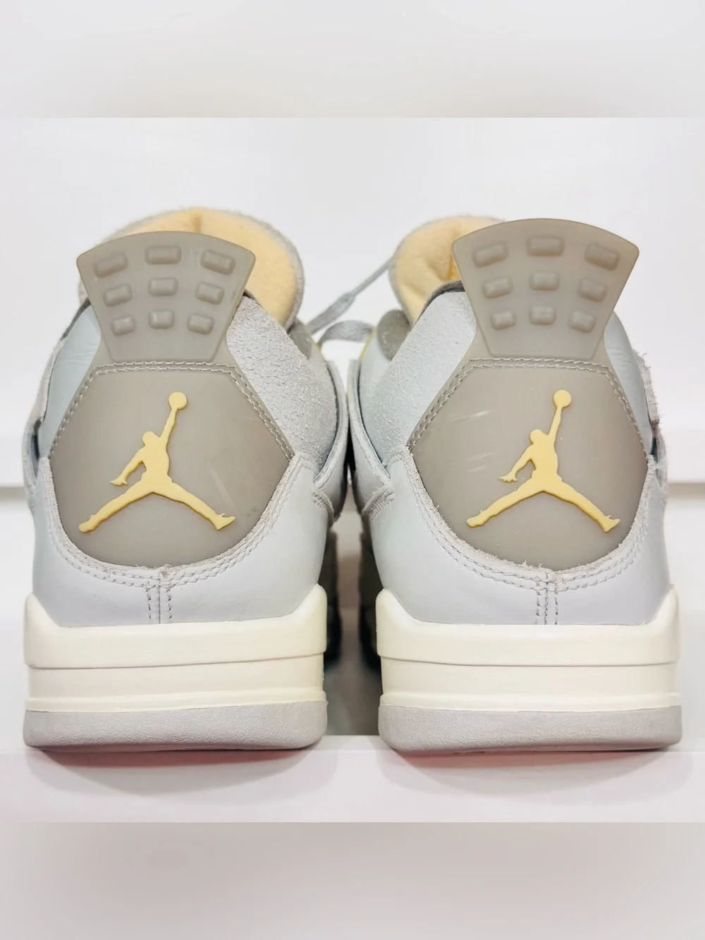🔥 ABSOLUTE GRAIL ALERT – Jordan 4 SE Craft “Photon Dust” 🔥 Size 10.5
